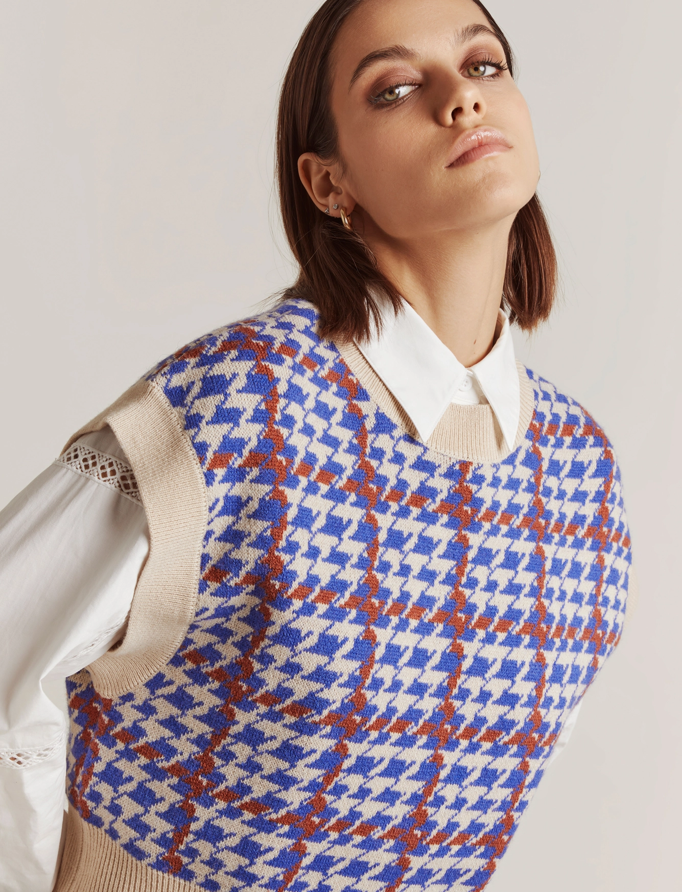 Malina - Rosina Vest - beige check - 5