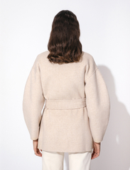 Malina - Joanna checkered wool jacket belt - winterjassen - macadamia houndstooth - 3