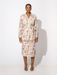 Malina - Dani Dress - festkläder till outletpriser - soft floral linen - 4