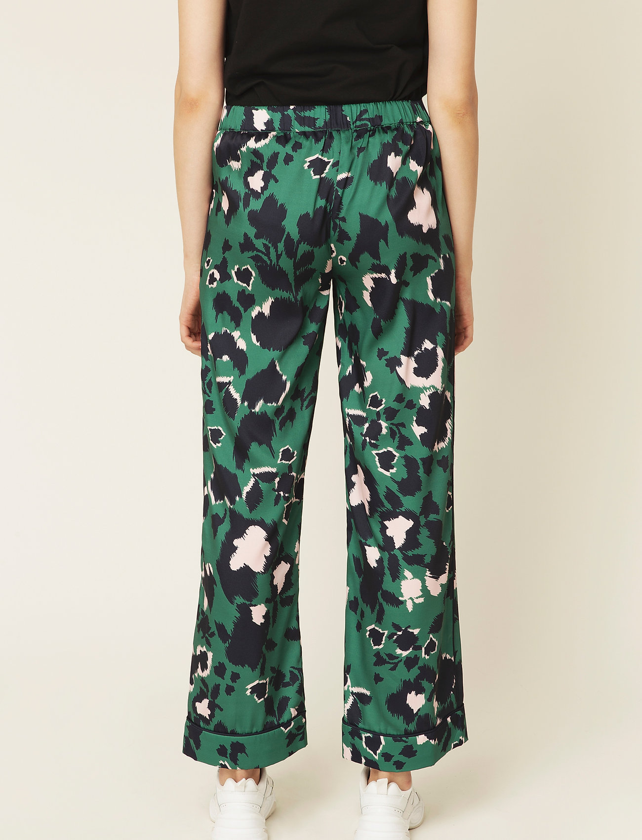 By Malina - Franca pants - shadow garden green - 3