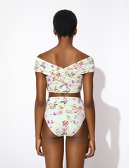 Malina - Ivy Bikini Bottom - højtaljede bikiniunderdele - soft floral pistachio - 4