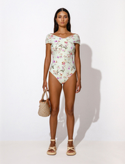 Malina - Isa Swimsuit - badedragter - soft floral pistachio - 2