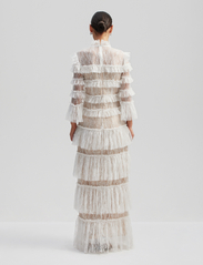 By Malina - Carmine long sleeve maxi lace dress - aftonklänningar - cloudy white - 3