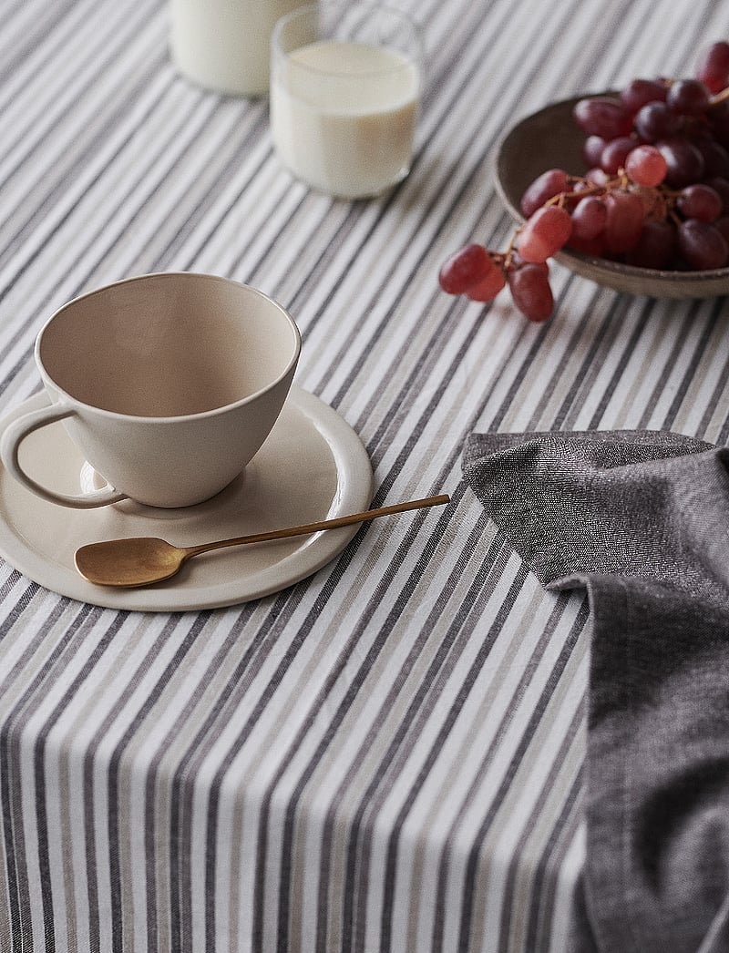 By Mogensen - Table-cloth Small Stripes - tischdecken & tischläufer - grey, brown, black, white - 2