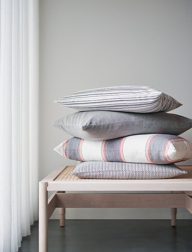 By Mogensen - Pillow cover Small Stripes - padjapüürid - grey, creme, dark grey, white - 3