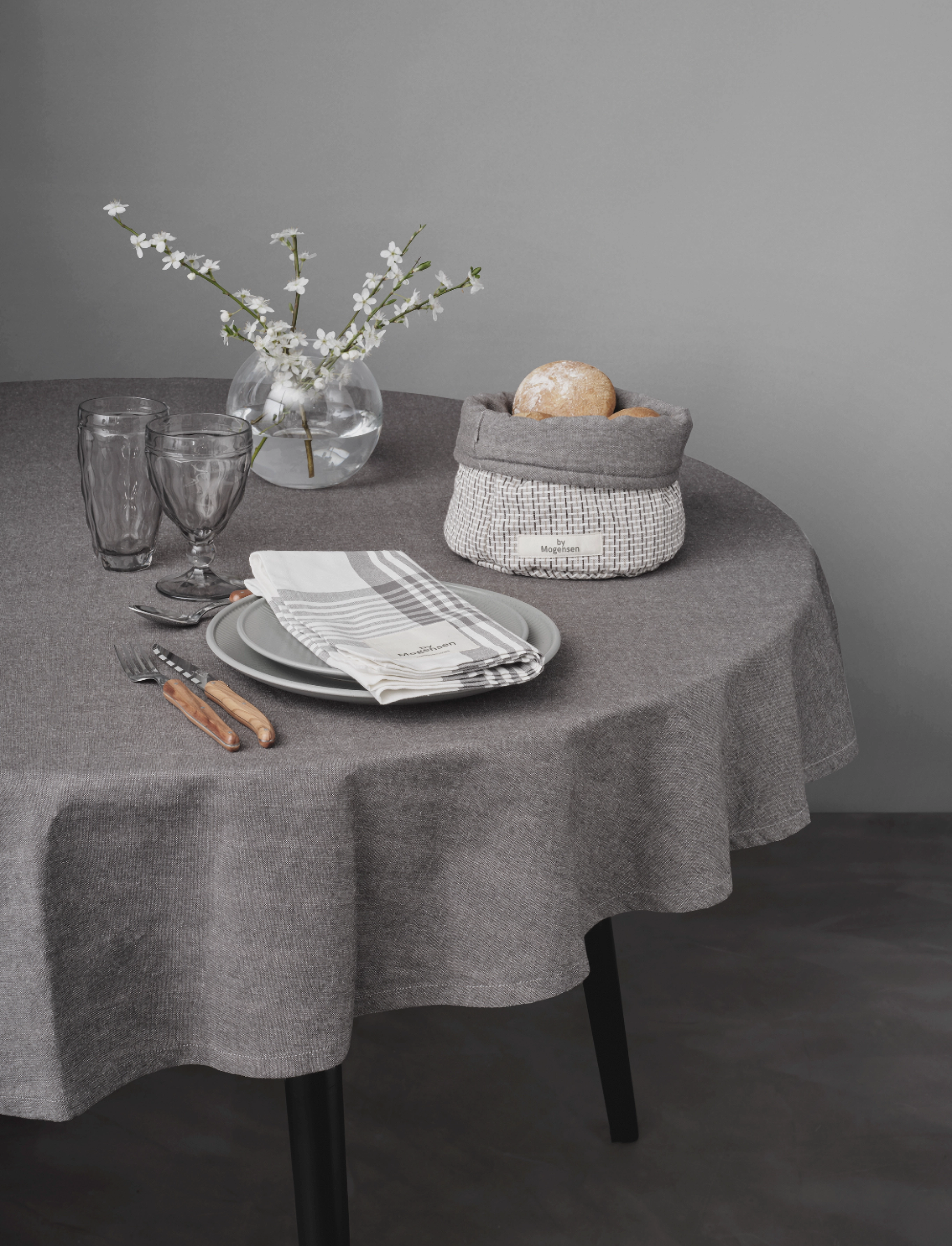 By Mogensen Dug Earth, 160 cm, Grey, Køkkentekstiler > Duge Og Bordløbere, Unisex