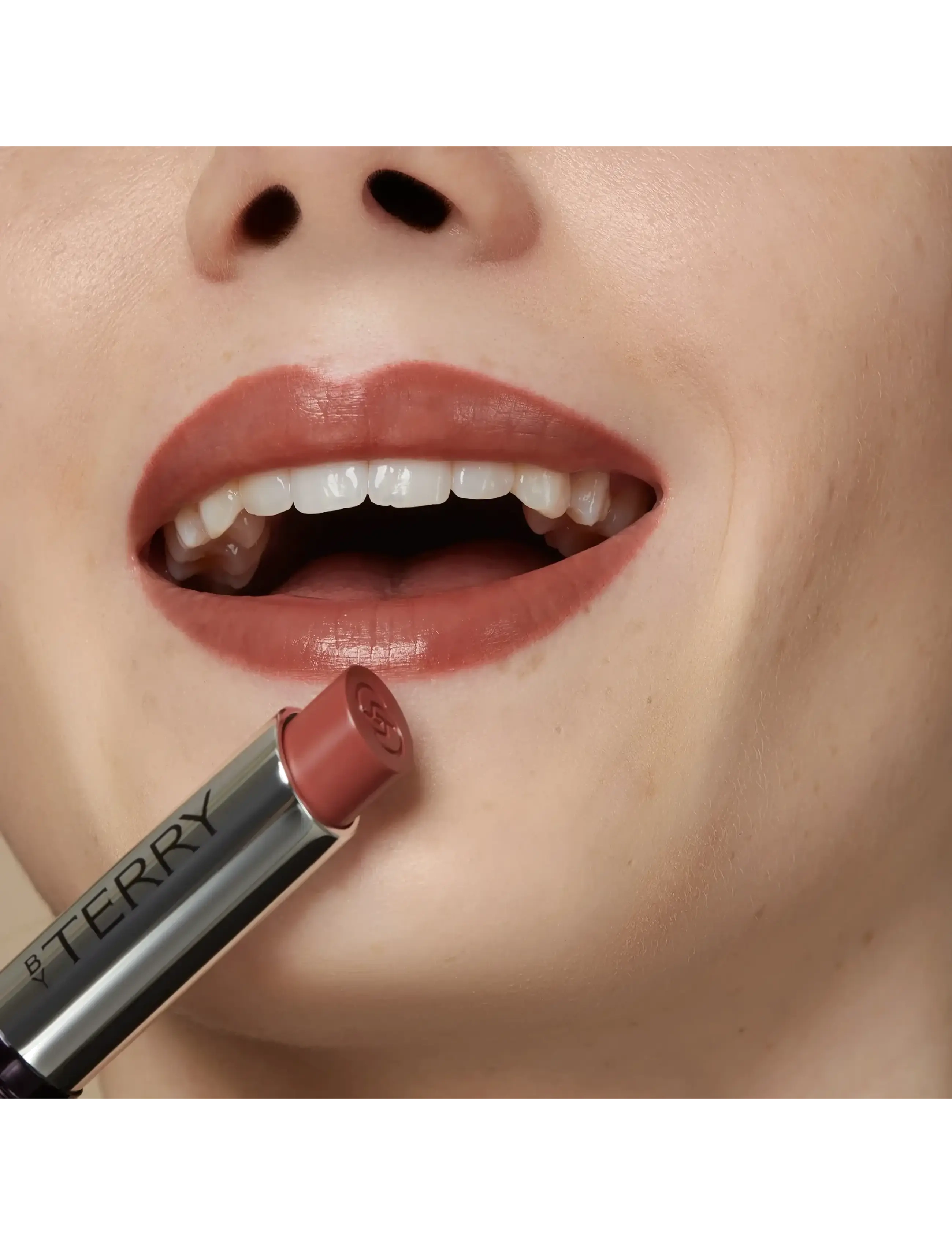 By Terry - Hyaluronic Hydra Balm - varakrem - 5. secret kiss - 4