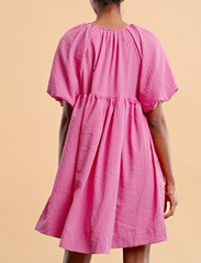 by Ti Mo - Bubble Mini Dress - kesämekot - pink - 3