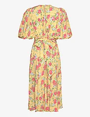by Ti Mo - Spring Puffed Dress - festtøj til outletpriser - 499 - camelia yellow - 1