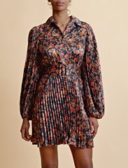 by Ti Mo - Plissé Button Down Dress - party wear at outlet prices - 591 - dark rose - 2