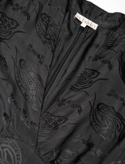 by Ti Mo - Jacquard Tieband Dress - feestelijke kleding voor outlet-prijzen - 099 - black - 5
