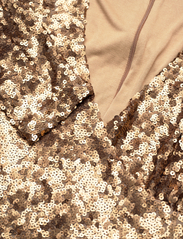 by Ti Mo - Sequins Mini Dress - ballīšu apģērbs par outlet cenām - 009 - golden - 2