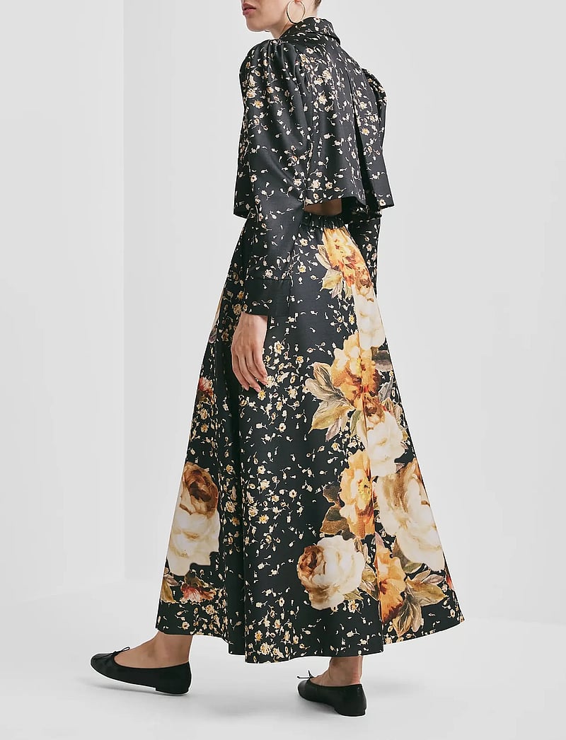 by Ti Mo - Tailored Satin Cropped Jacket - höstjackor - 534 - black roses - 5