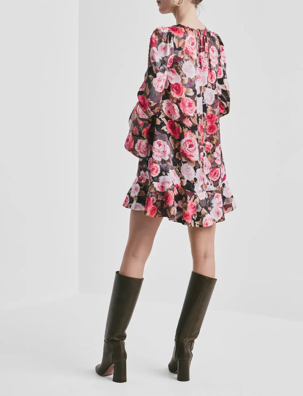 by Ti Mo - Satin Shift Dress - partykleider - 549 - midnight roses - 5