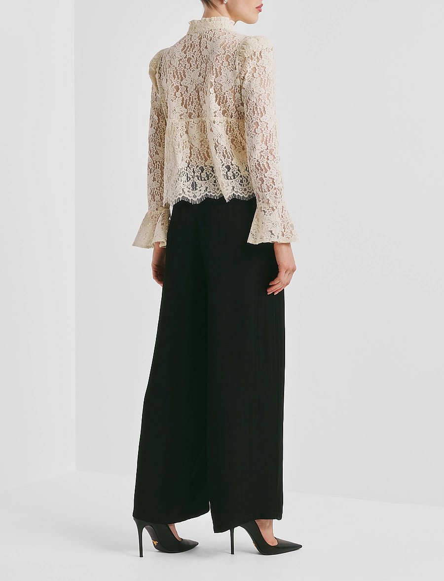 by Ti Mo - Lace Ruffle Blouse - langärmelige blusen - 002 -vintage white - 3