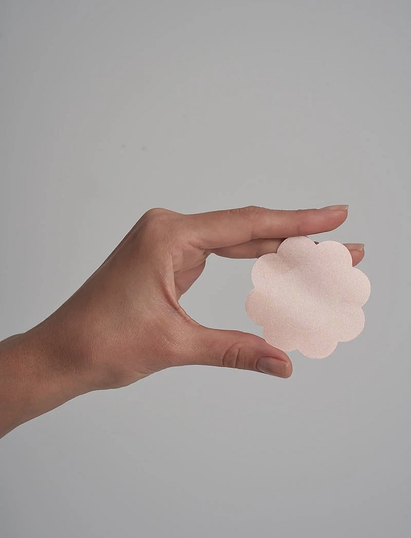 Bye Bra - Breast Tape Roll + Satin Nipple Covers - bh-zubehör - beige - 3