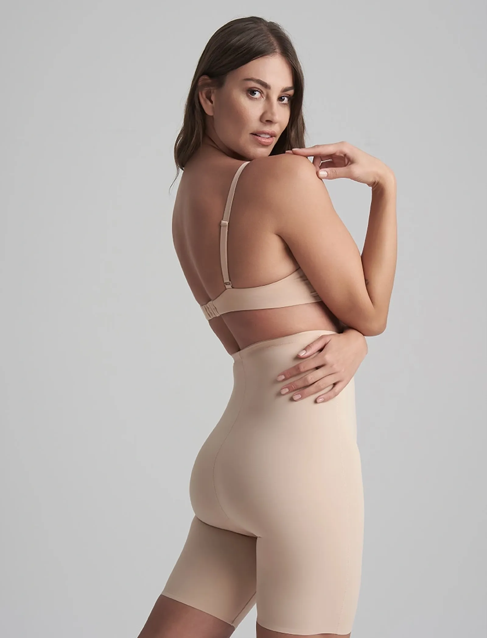 Bye Bra - Sculpting High Waist Short - kujuandvad püksid ja seelikud - beige - 5