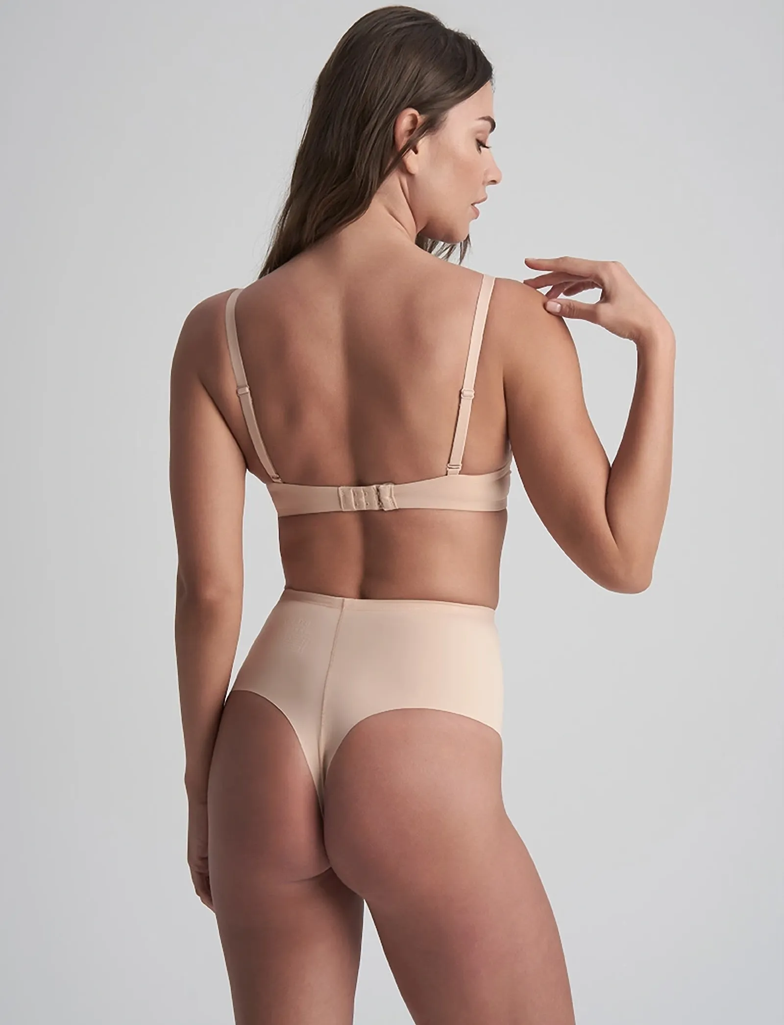 Bye Bra - Sculpting Mid Waist Thong - formende underdele - beige - 3