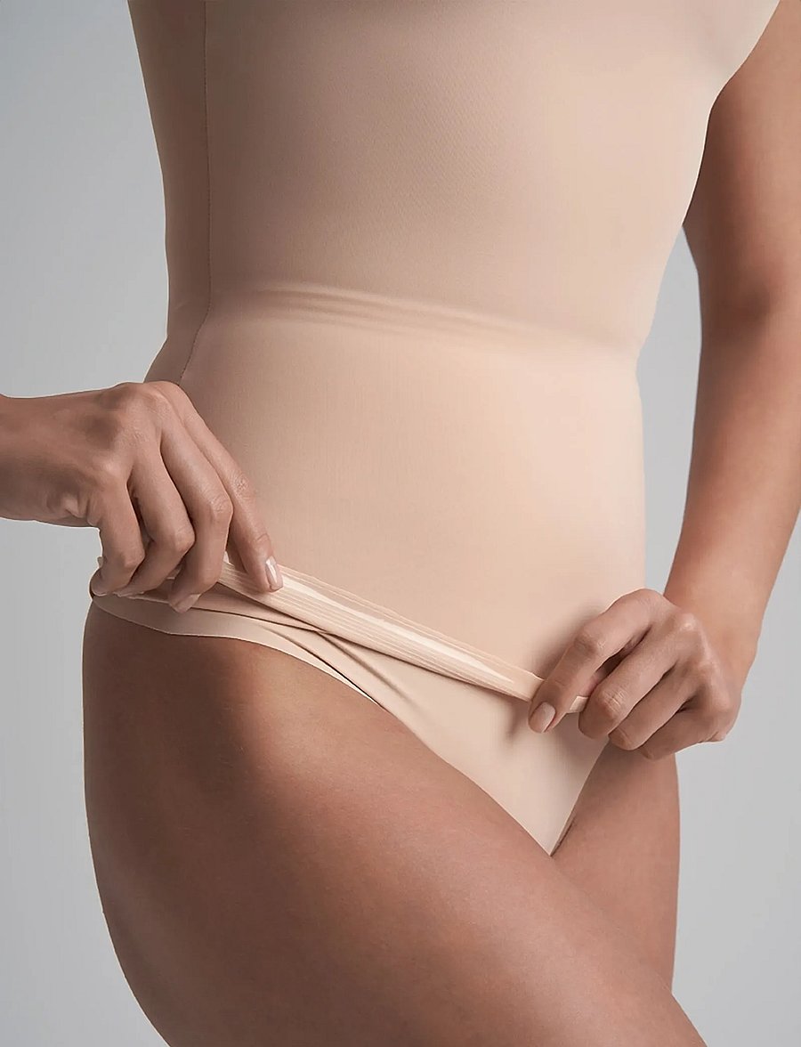 Bye Bra - Sculpting Singlet - toppe - beige - 5