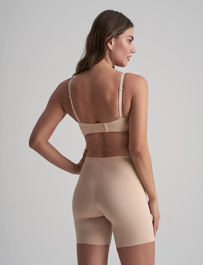 Bye Bra - Smooth Essentials Mid Waist Short - kujuandvad püksid ja seelikud - beige - 3