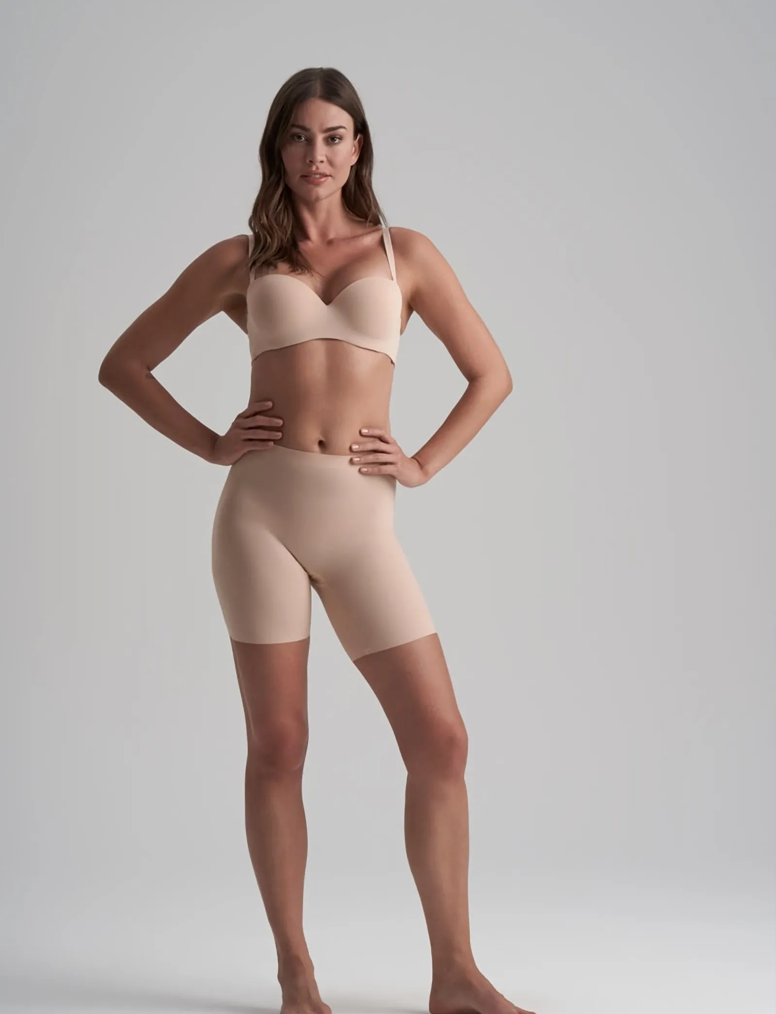 Bye Bra - Smooth Essentials Mid Waist Short - shaping nederdelar - beige - 5
