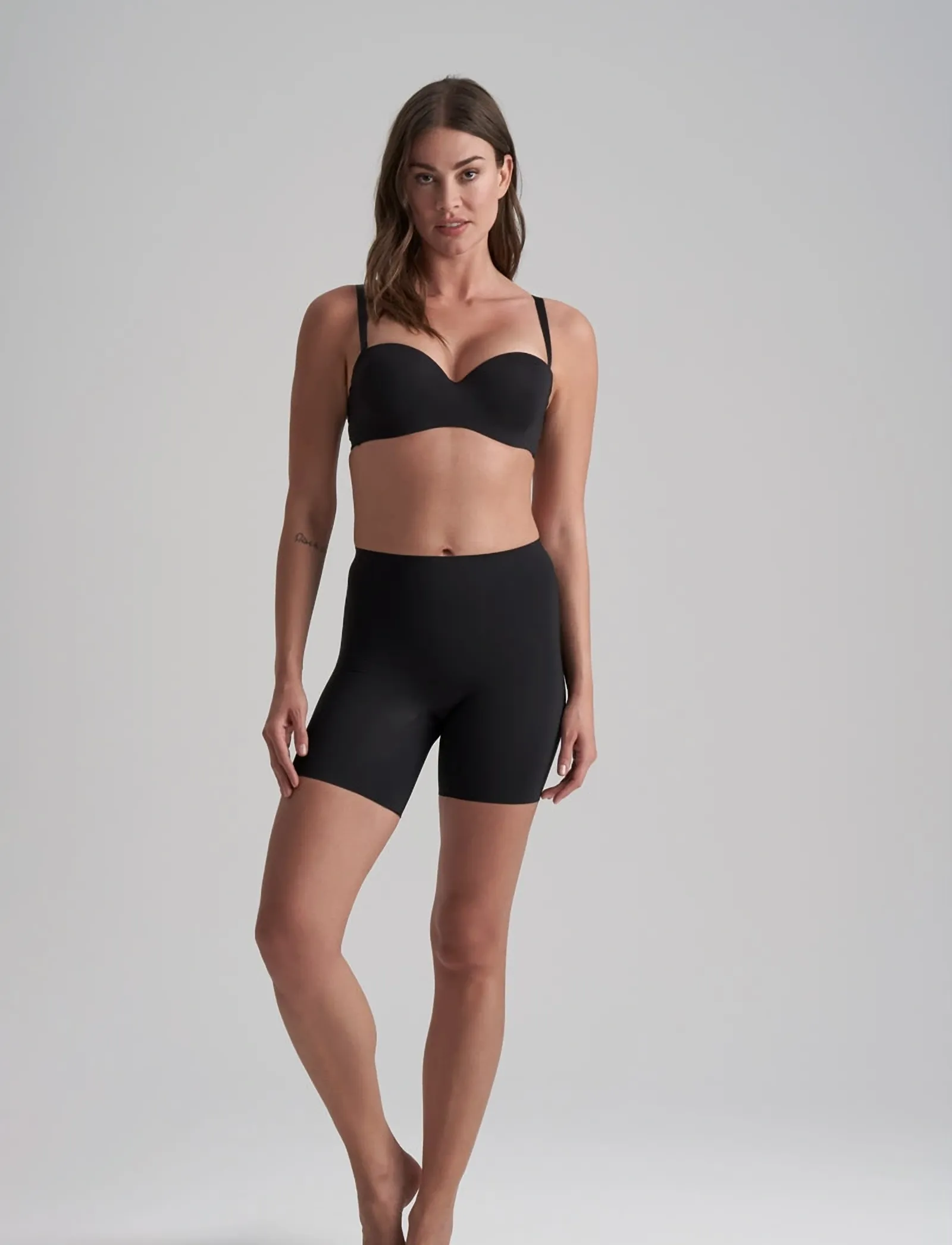 Bye Bra - Smooth Essentials Mid Waist Short - shaping nederdelar - black - 4