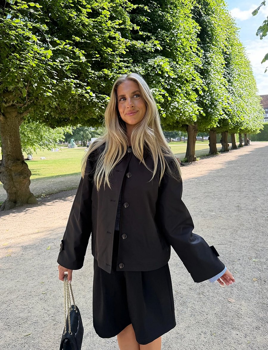 BYIC - AvaIC Short Trenchcoat - vihmamantlid - black - 0