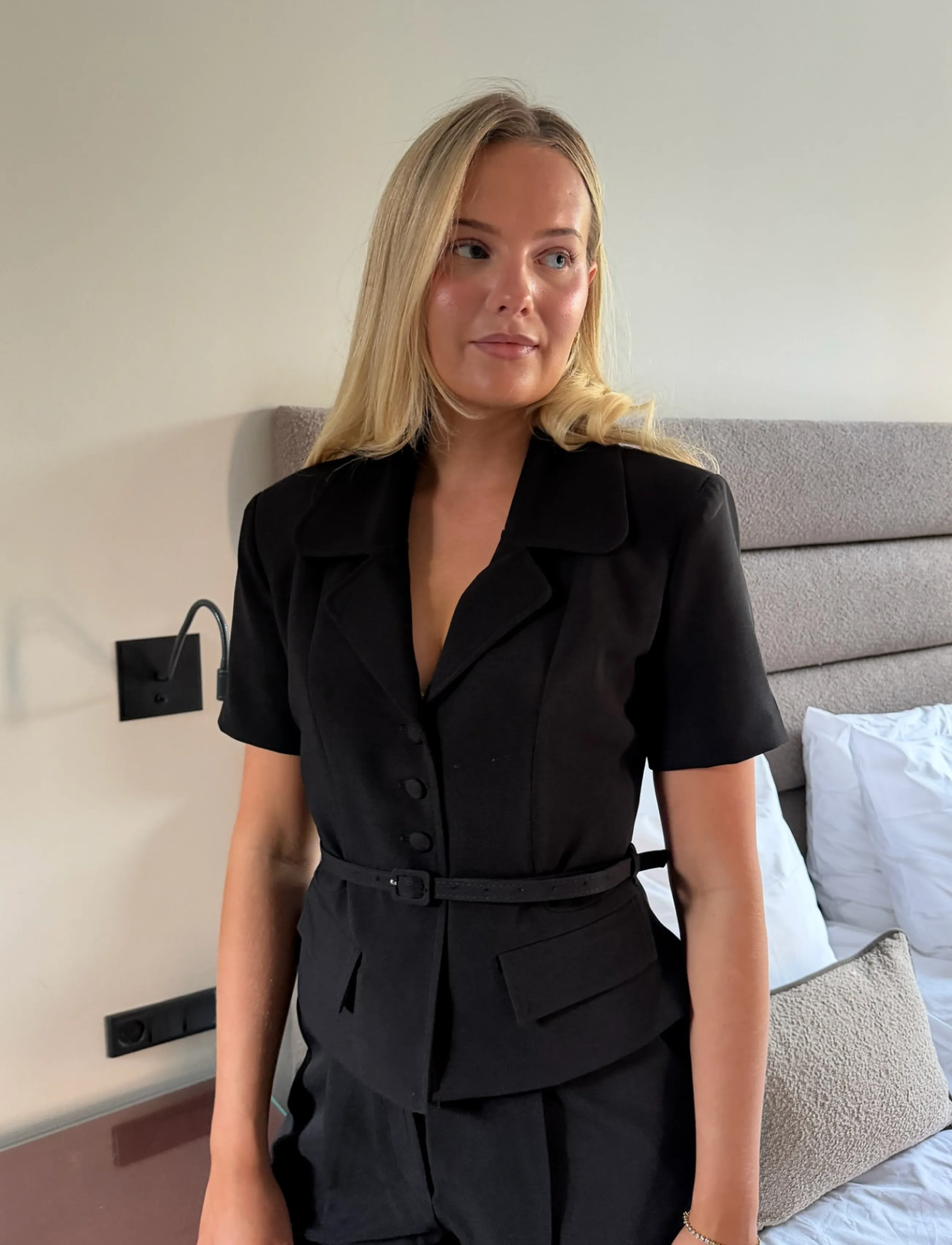 BYIC - AnnieIC Tee Blazer - blazer mit gürtel - black - 3