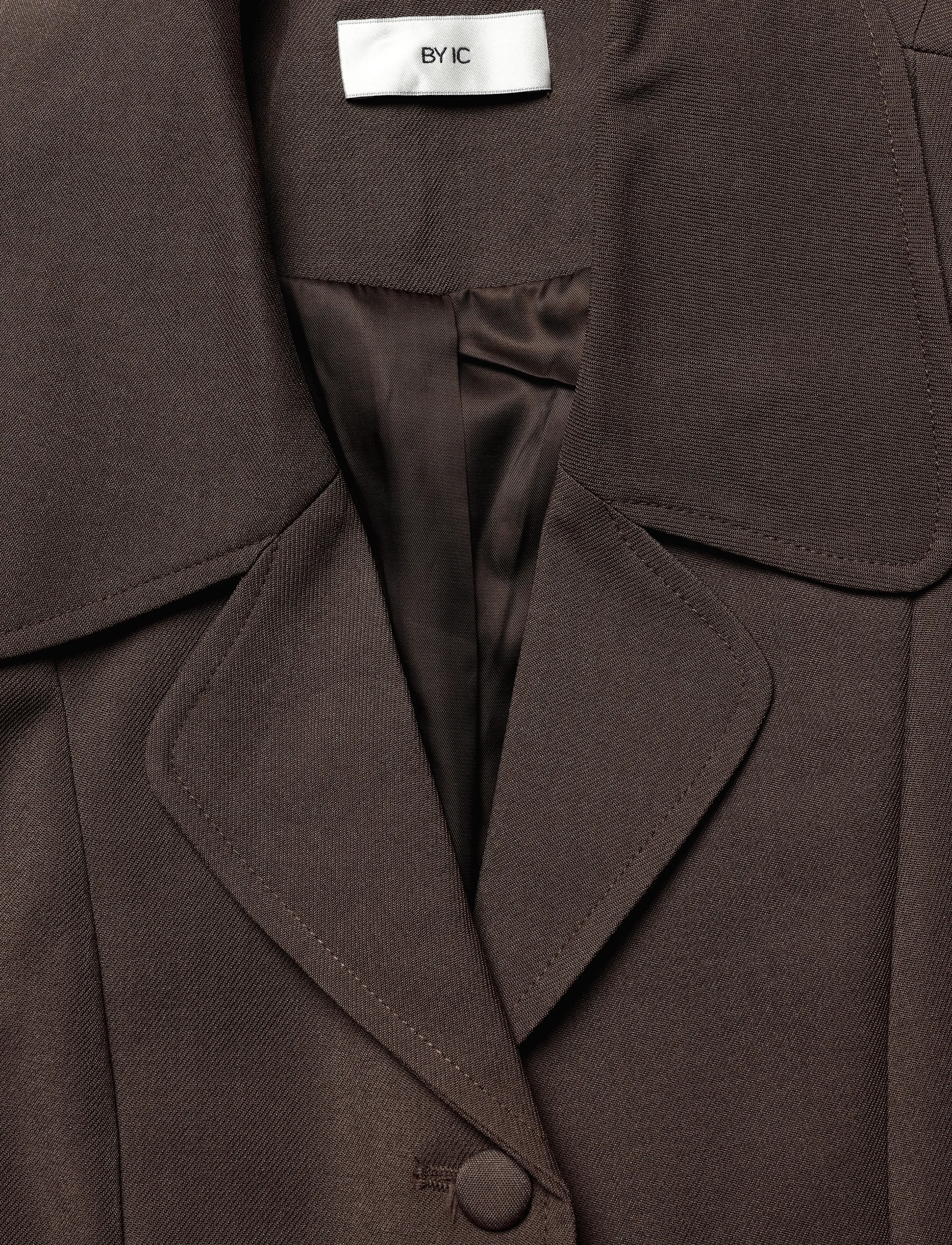 BYIC - AnnieIC Tee Blazer - blazere med bælte - dark brown - 2