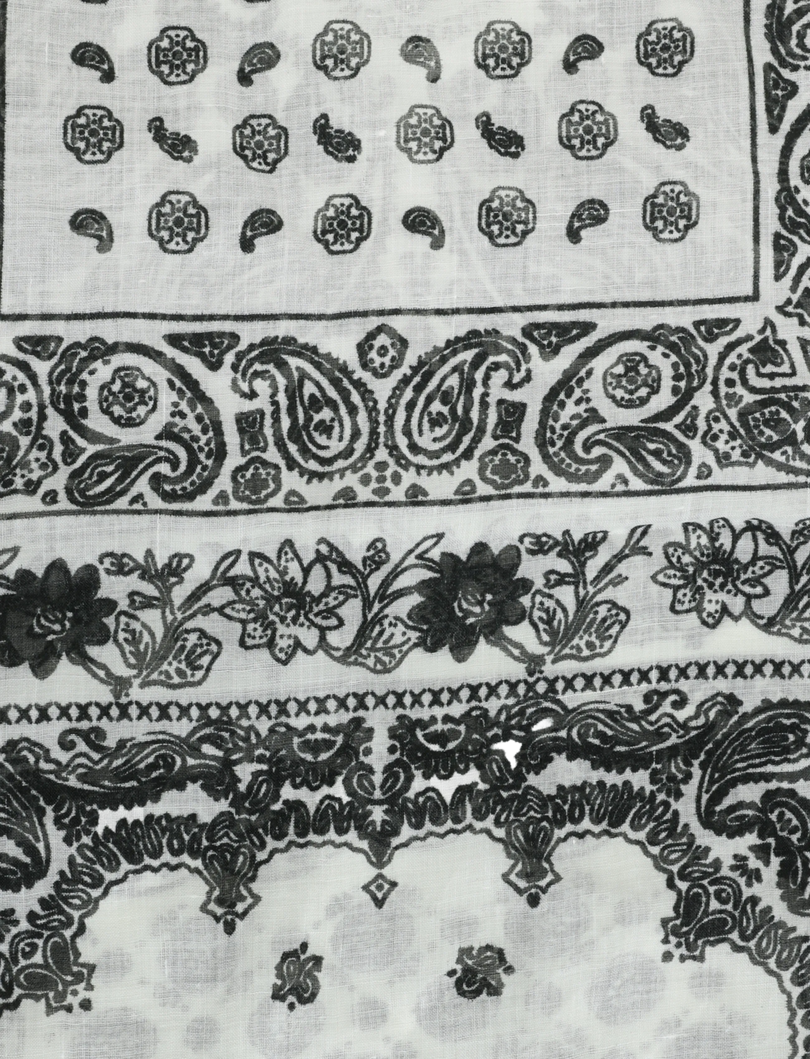 BYIC - CallyIC Scarf - alltags-style - black white paisley - 5
