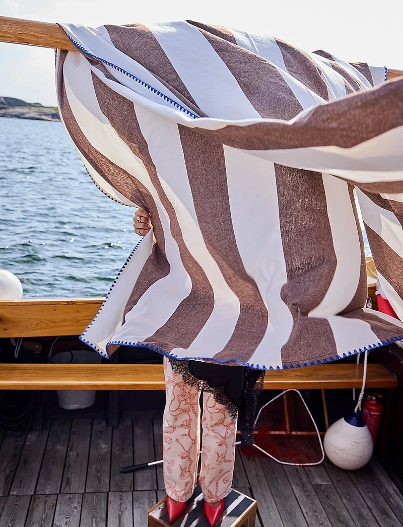 Byon - Table cloth Bubba oyster - laudlinad - brown - 2