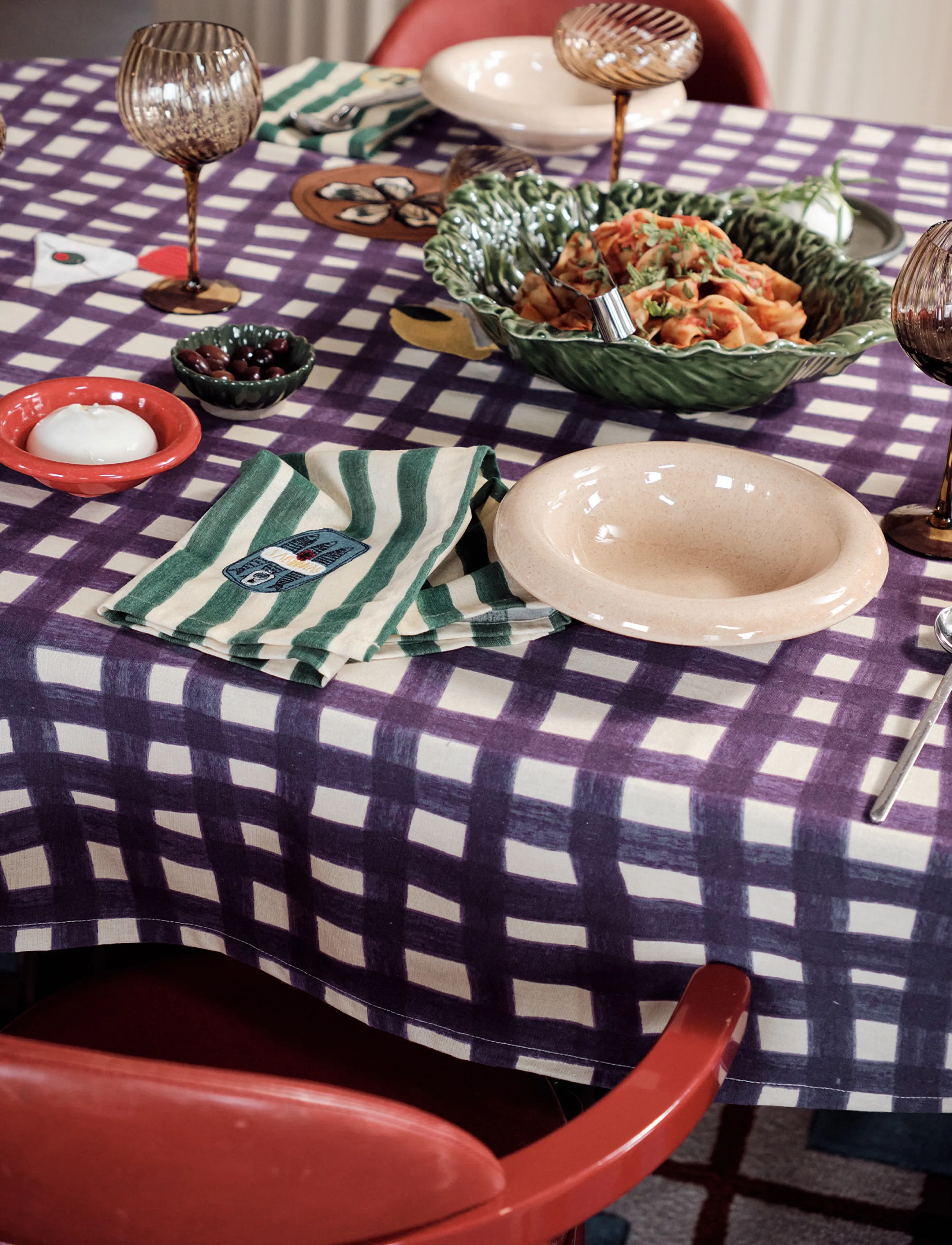 Byon - Table cloth Sera - dark plum - 4