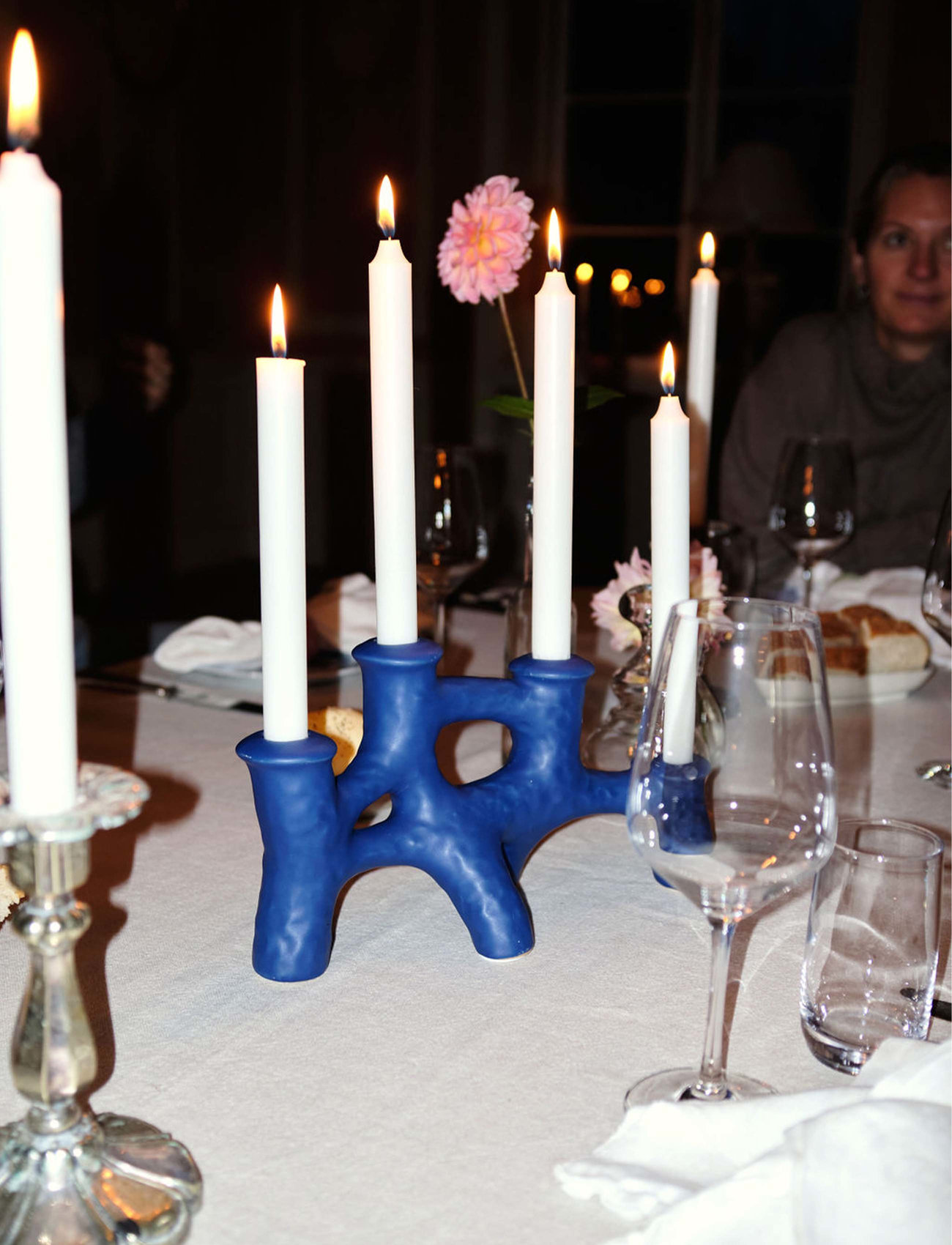 Byon - Candle holder Luca - kynttilänjalat - blue - 1