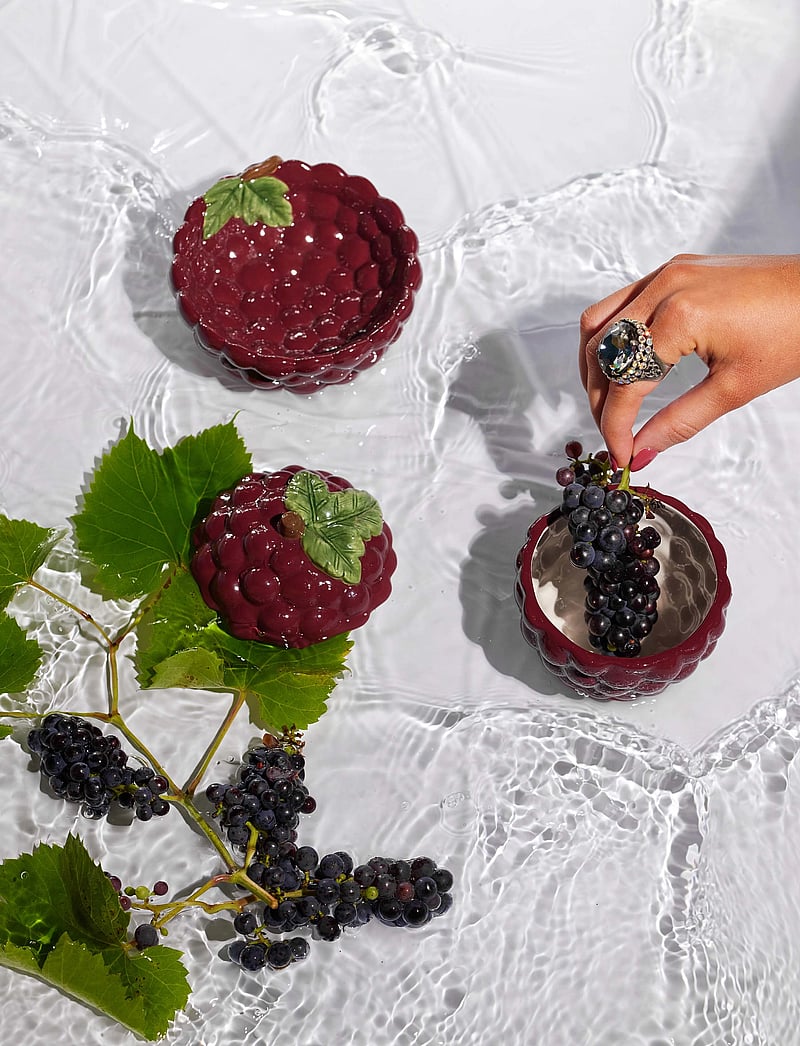 Byon - Bowl Grape with lid - servierschalen - purple - 1