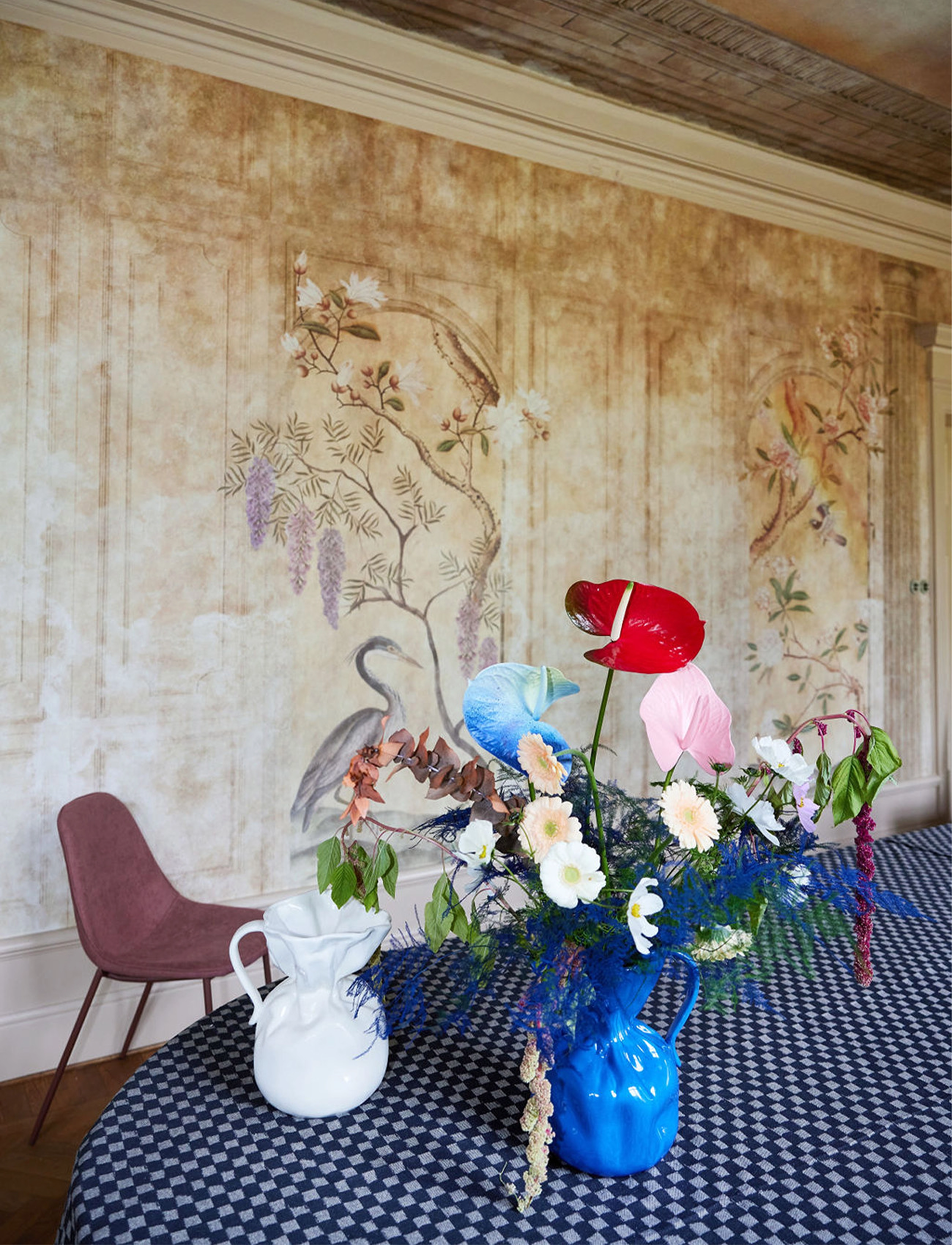 Byon - Jug Crumple - vandkarafler & vandkander - white - 2