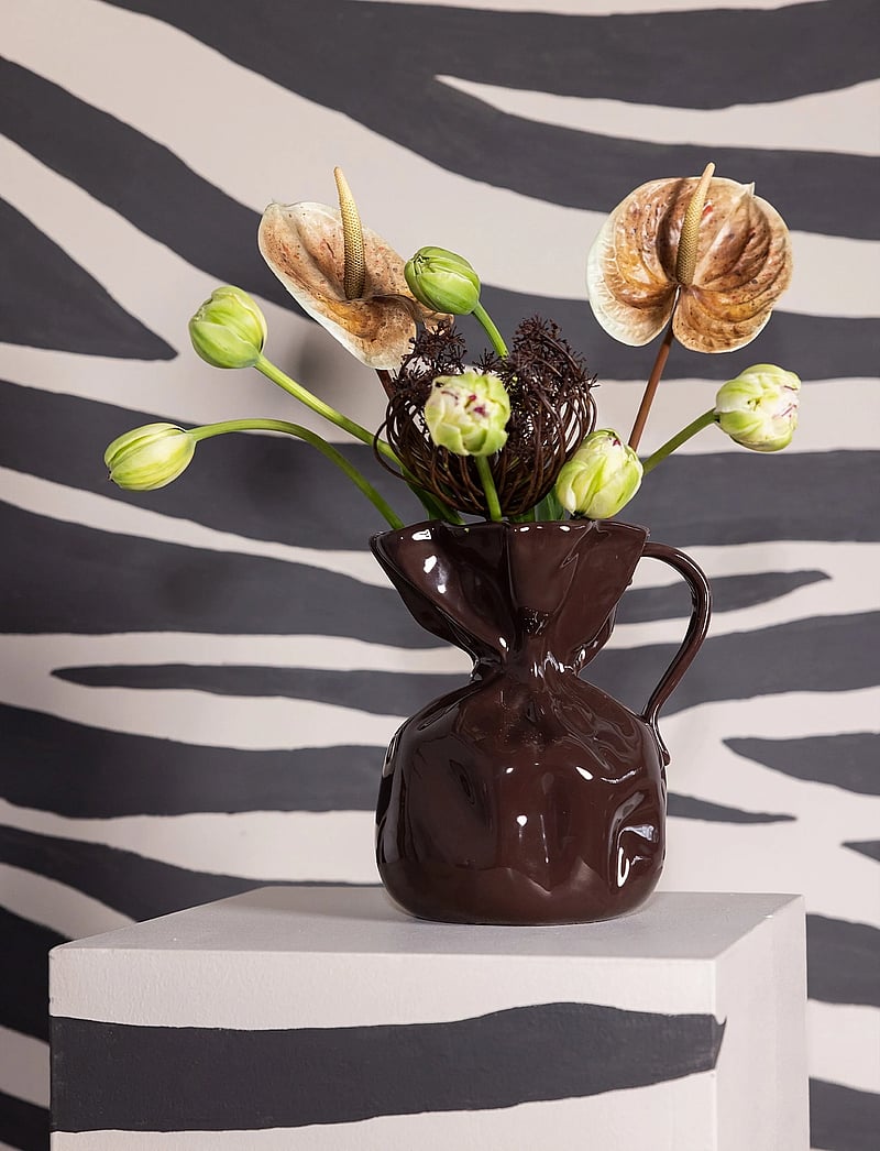 Byon - Vase Crumple - vasen - brown - 0