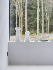 Byon - Table lamp Chess Pawn - laualambid - white - 2