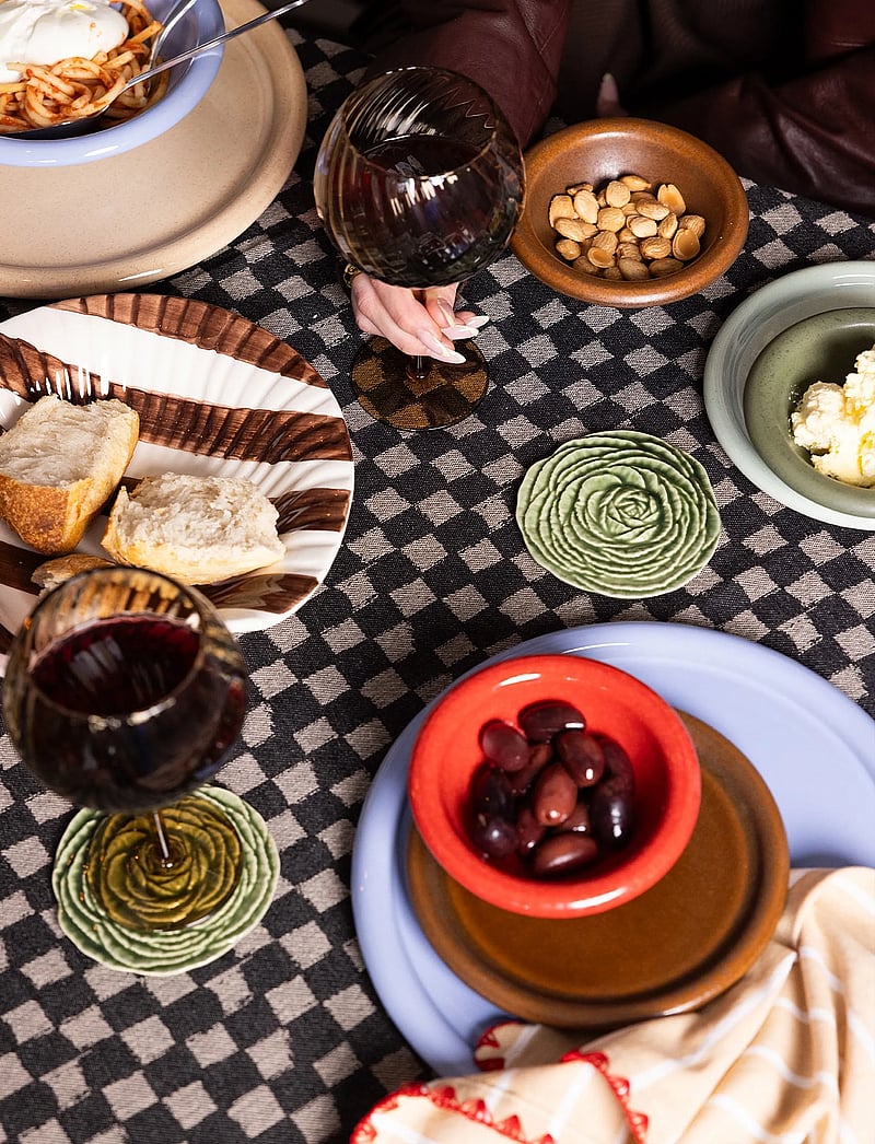 Byon - Wine glass Opacity 2pcs/set - hvidvinsglas - brown - 2