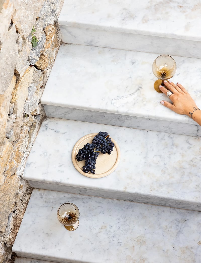 Byon - Wine glass Opacity 2pcs/set - hvidvinsglas - brown - 3