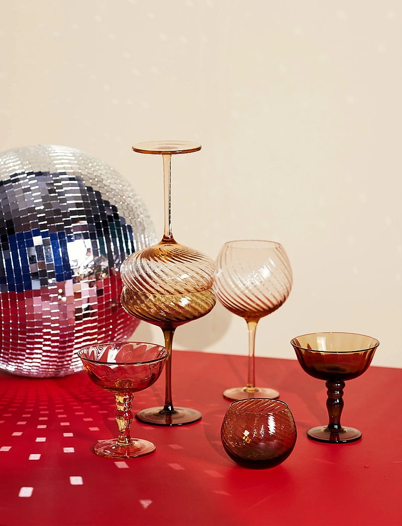 Byon - Wine glass Opacity 2pcs/set - witte wijnglazen - peach - 4