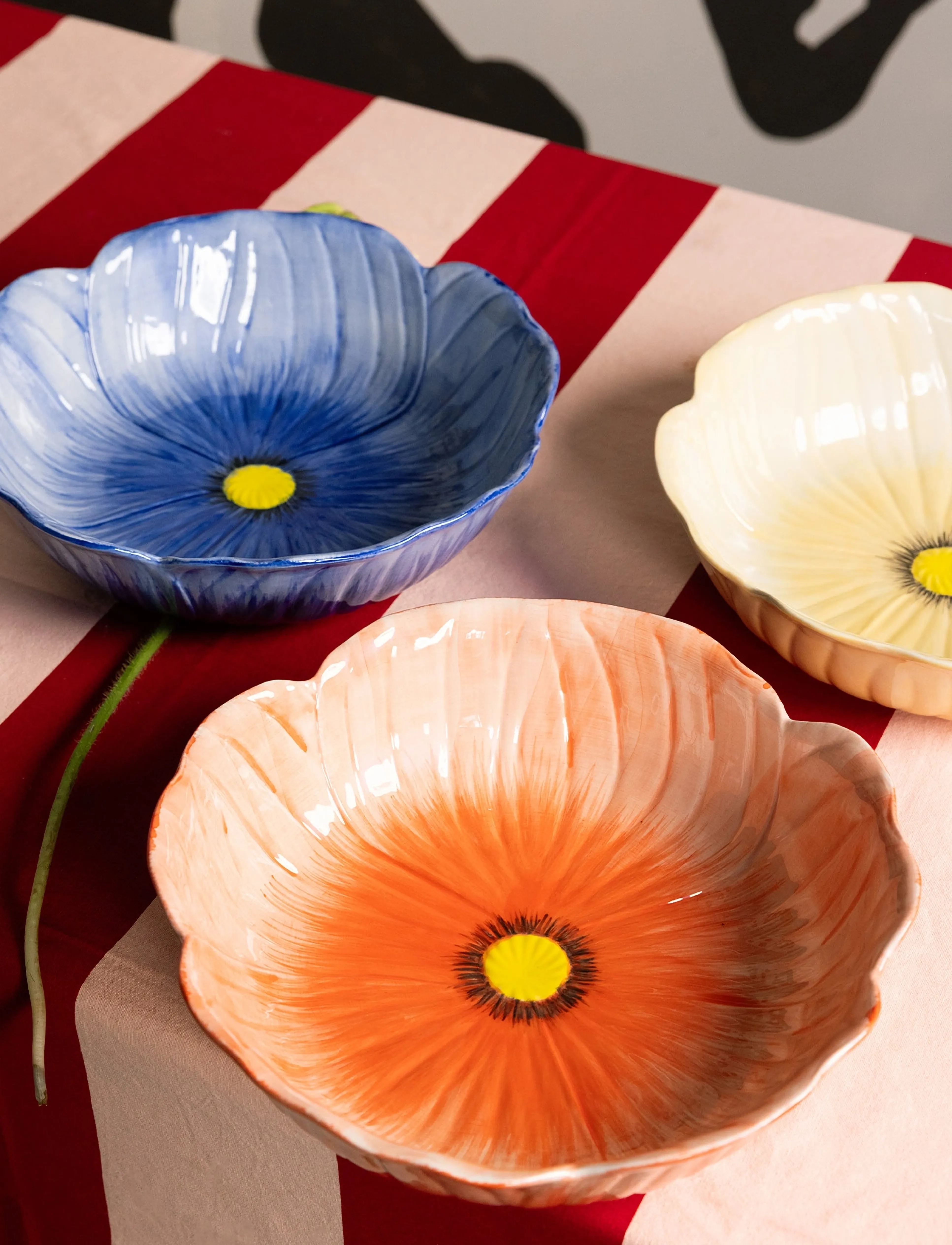 Byon Skål Poppy L, One Size, Bowls & Serving Dishes, Koralle - Bowls, Homeware