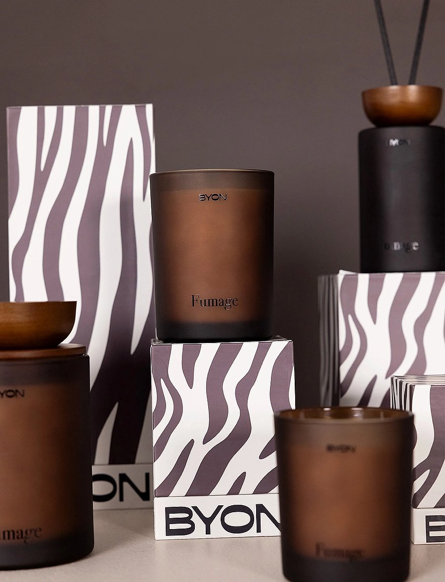 Byon - Scented candle Fumage - above 500kr - brown 45h - 0