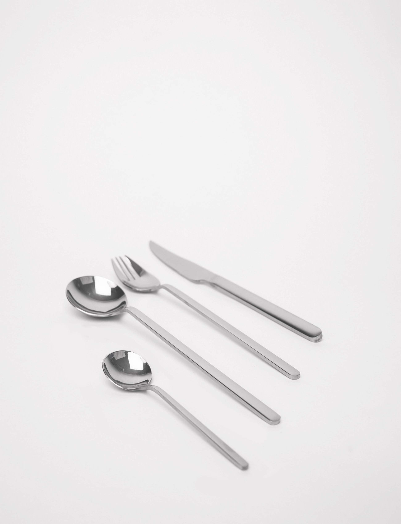 Byon - Cutlery Frank 16 pcs - stalo įrankių komplektai - silver - 1