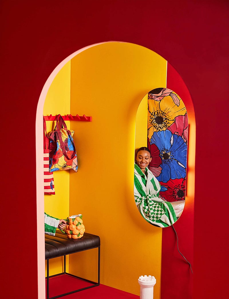 Byon - Mirror Cinderella - bathroom mirrors - clear - 1