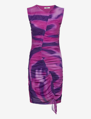 bzr - Mela Crinckle dress - festklær til outlet-priser - pink aop - 0