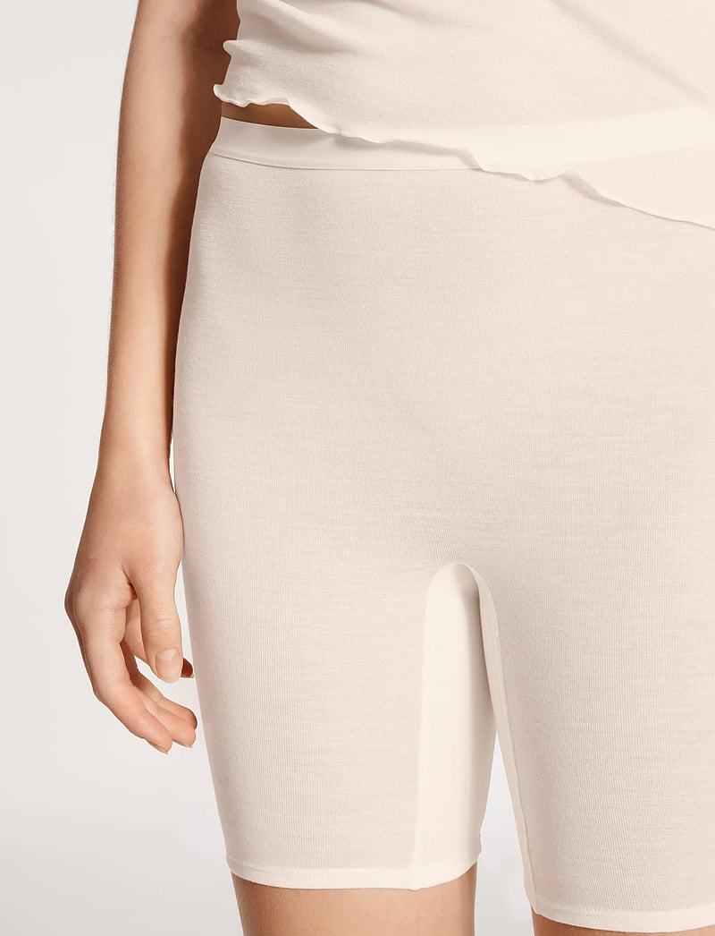 Calida - True Confidence Pants - lühikesed püksid - light ivory - 5