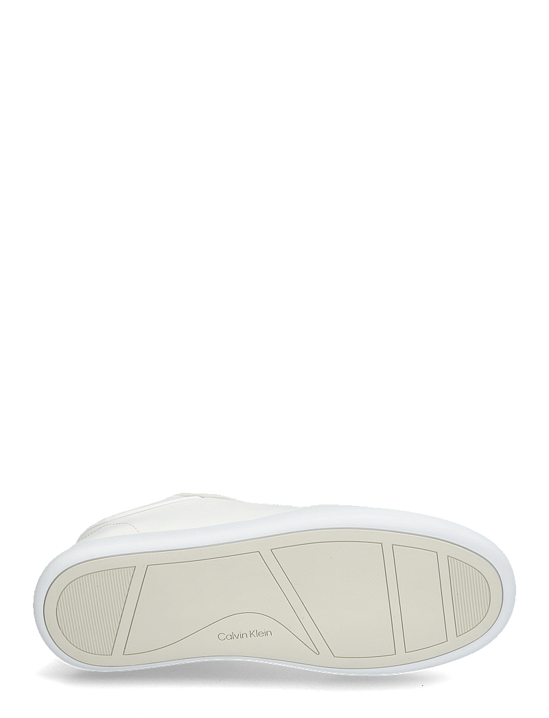Calvin Klein - CUPSOLE LACE UP - LTH SUE MIX - låga sneakers - bright white - 4