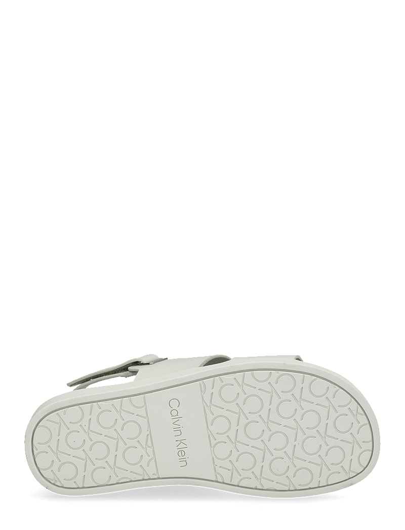 Calvin Klein - FLAT ADJ SANDAL EYELET - flache sandalen - silver birch - 4