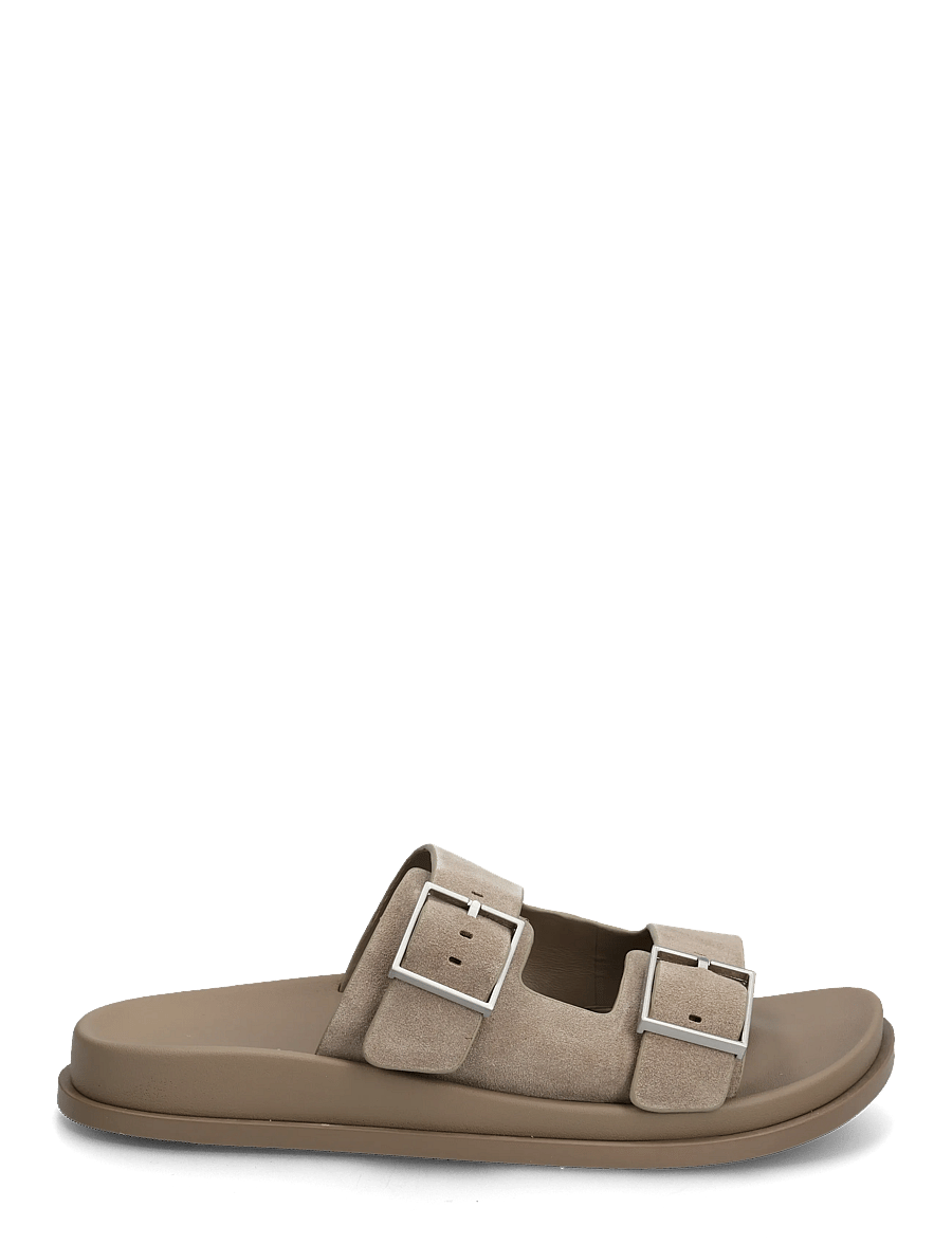 Calvin Klein - CITY SANDAL BUCKLE SUEDE - flache sandalen - desert taupe - 1