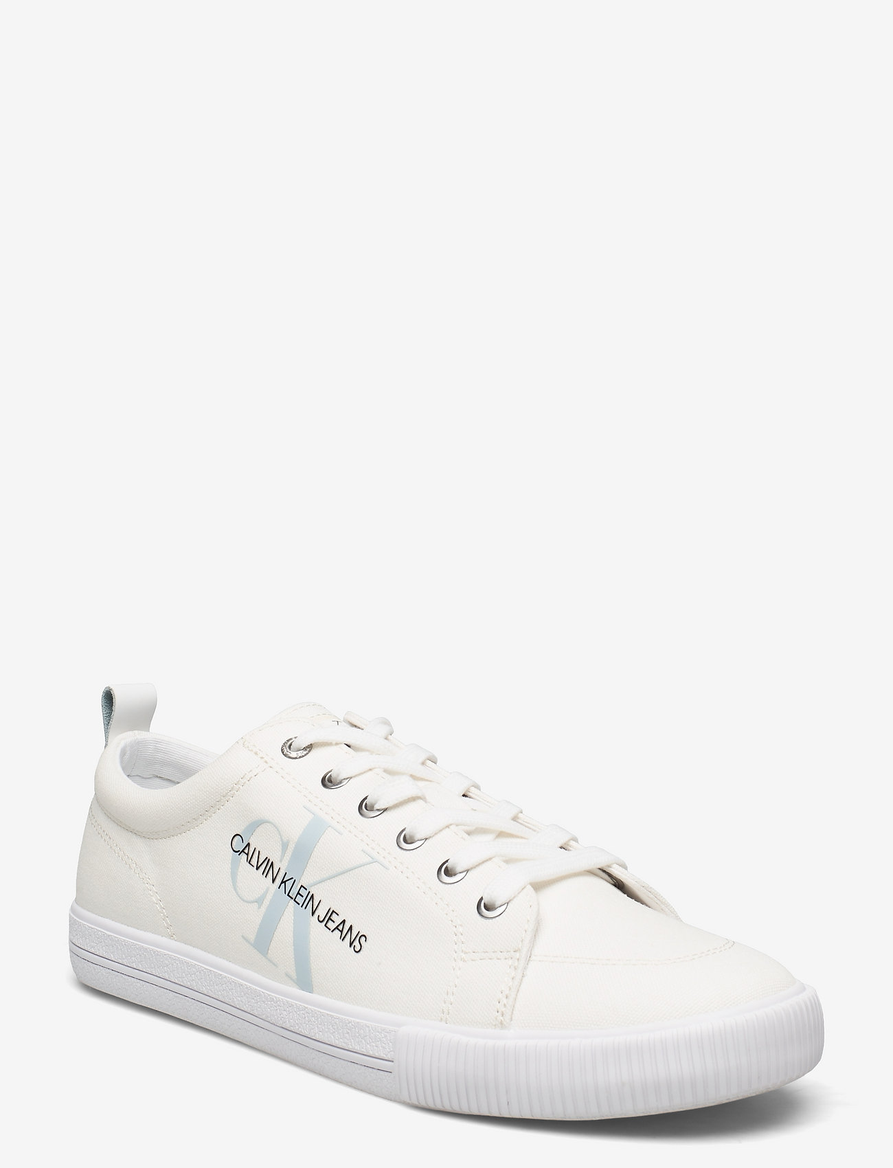 TRIPLE WHITE